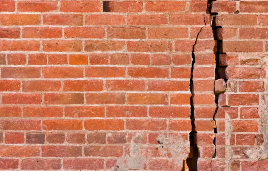 cracks in brick wall caused by foundation issues
