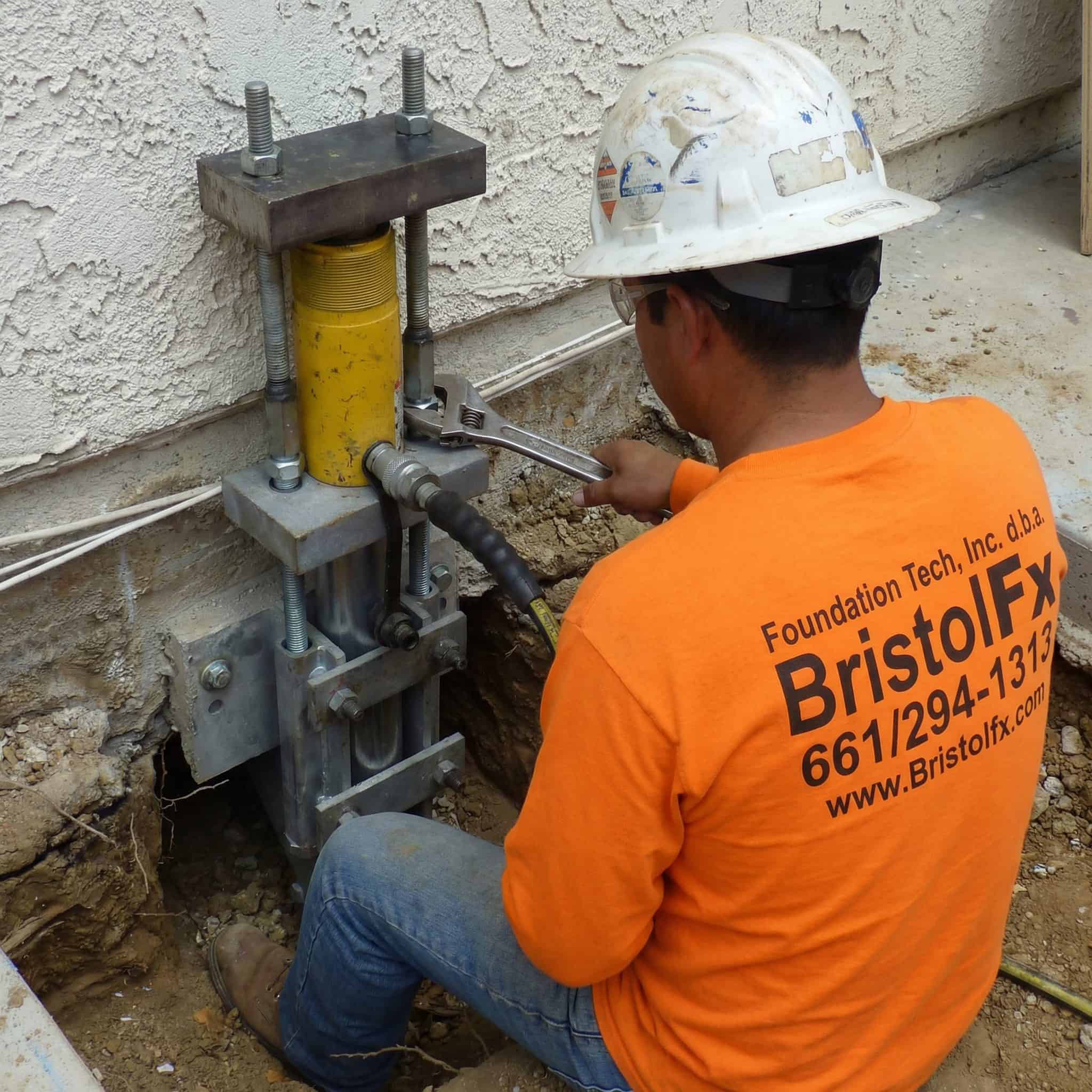Locking off push pier after lift.